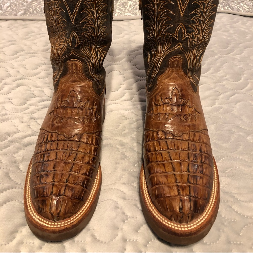 Lucchese Hornback Caiman 8D
